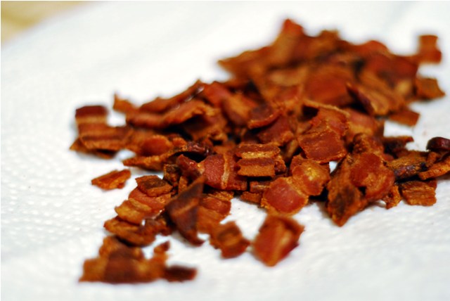 Crispy, crumbled bacon