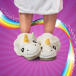 f284_plush_unicorn_slippers_for_grown_ups_feet